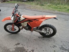 KTM EXC250 r.v 2019, pěkný stav vše funkci a udržované 190mt - 2