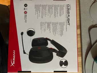 HyperX cloud flight wireless sluchátka - 2
