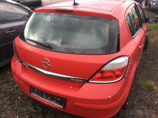 Prodám díly z Opel Astra H 1.7cdti - 2