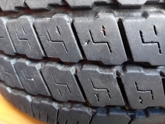 Prodam pouzite pneu 185/60R12C - 2