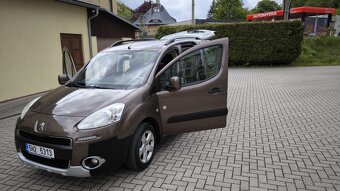 Peugeot partner tepee Outdoor 1.6 HDI 84 kw - 2