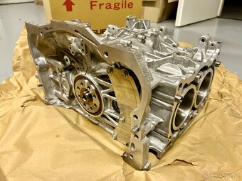 Novy OEM Subaru blok FA24 (BRZ/GR86) - 2