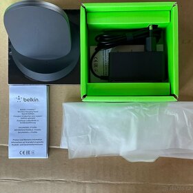 Bezdrátová nabíječka Belkin Bílá a Černá barva 7.5W - 2