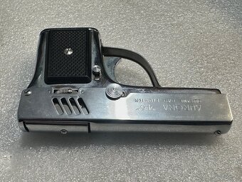 Prodám starý, plně funkční zapalovač s bleskem “pistolka” - 2
