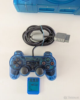 modrý shell pro Playstation 1 + ovladač + memory karta - 2