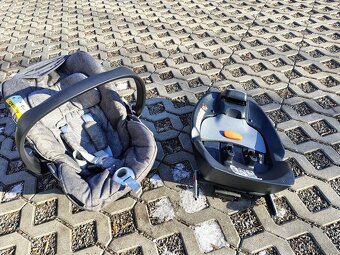 Cybex cloud Q + základna Autosedačka cybex cloud Q + isofix - 2