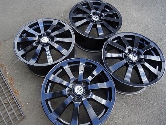 Alu disky Volkswagen, Škoda 17", 5x112, ET 46, šíře 7J - 2