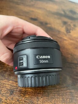 Canon EF 50 mm - 2