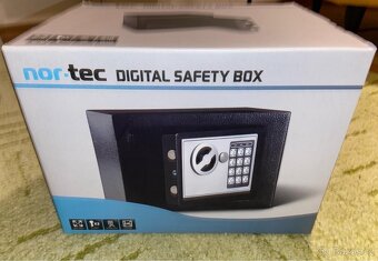 Trezor - 2