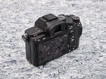 Sony A7 III - 2