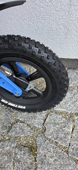 Dětské odrážedlo FirstBIKE FAT edition blue - 2
