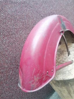 Jawa čz přední blatník. - 2