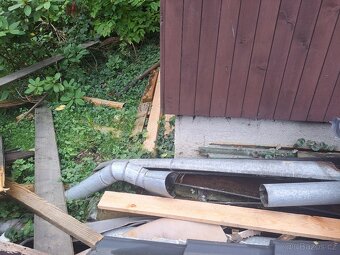 DŘEVO různé za ODVOZ - 2