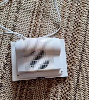 Digitální budík s rádiem - 2