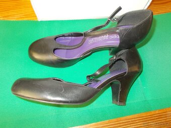 DÁMSKÉ LODIČKY ČERNÉ 40 - 2