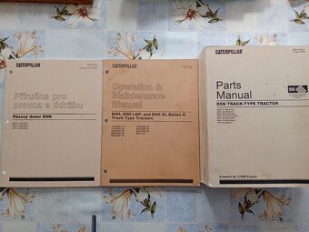 Nabízím návod a katalog na dozer CAT D5N - 2