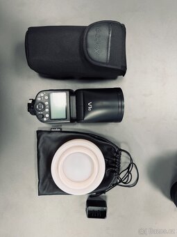 Godox V1C (Canon) + silikonový softbox Godox AK-R22 - 2