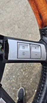 Tlačítka volantu - Chrysler 300c - 2