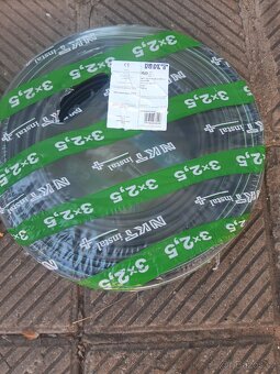 Kabely cyky J 3x1,5/ 3x2,5. - 2