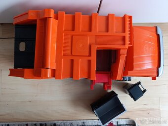 Popelářské auto - 2