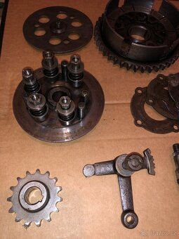 ČZ 150 c t 351 352 převodovka spojka řadicí segment - 2