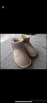UGG - válenky - 2