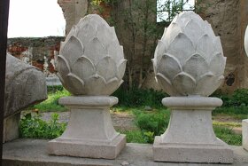 Dekorační prvky "šišky a koule" - 2