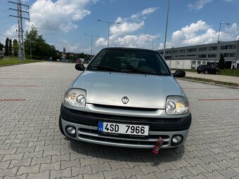 Renault Clio 1.2 55Kw Benzín - 2