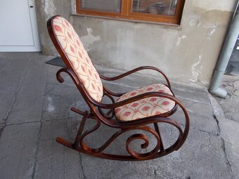houpací křeslo - 2
