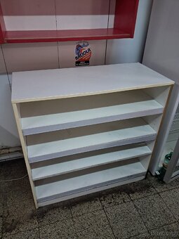 Regály, skříně - 2