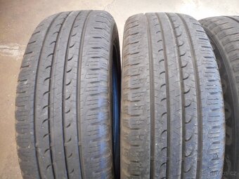225/65R17 102H - 2