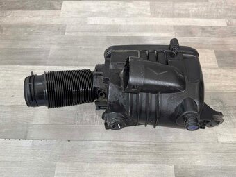 ŠKODA OCTAVIA 2 FACELIFT - filtrbox - 1K0129601CJ - 2