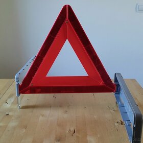 Výstražný trojúhelník - 2