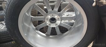 Sada originalnich zimnich kol Bmw 225/50R20 - 2