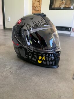 Helma na motorku NEXX - 2