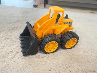 Sada JCB - 2
