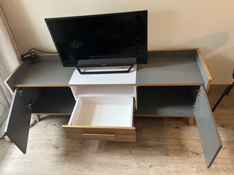 Tv komoda - 2