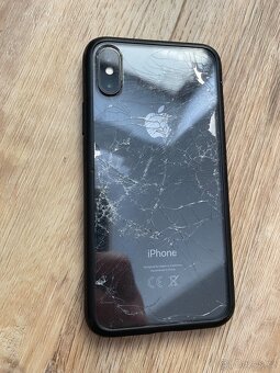 iPhone X na dily - 2