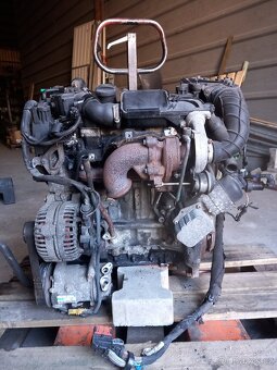 Motor 1.4 Hdi plne nastrojeny,cena 6000kc - 2