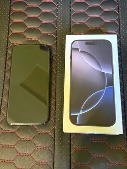 iPhone 16 Pro 256 GB Black Titanium ZÁRUKA - 2