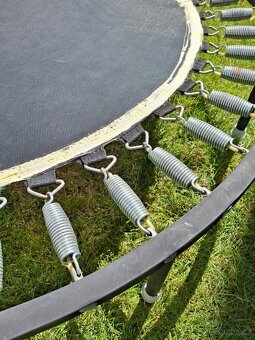 Trampolína - 2