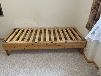 Postel IKEA 90x200 + matrace IKEA 90x200 - 2