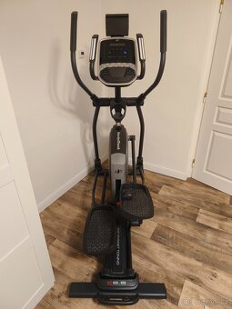 Eliptický trenažér Nordictrack C5.5 - 2
