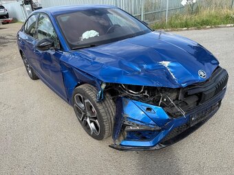 Škoda octavia VRS 2.0tdi 147kw rv:2022/9 havarované - 2