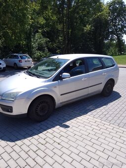 Ford Focus mk2 - 2