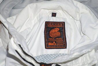 Zimní bunda 42 Iguana velikost 42, bezvadný stav, jako nová. - 2