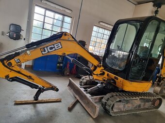 JCB 8025 ZTS 2013 3400mth - 2
