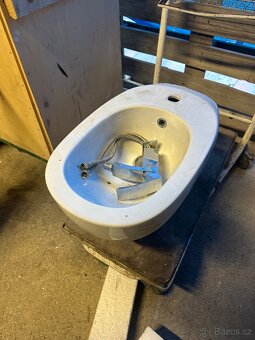 Bidet - 2