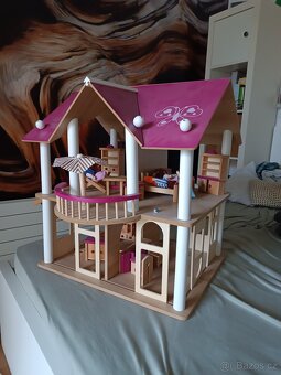 Domeček pro panenky - 2