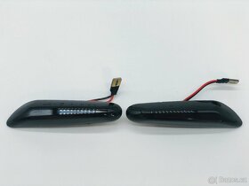 Černé dynamické blinkry BMW -E9x / E60 / E8x / E46 - 2